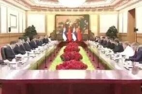 新华社北京5月25日电记者杨依军5月25日下午国家主席习近平在北京...