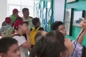 中共中央总书记国家主席中央军委主席习近平近日对基础教育工作作出重要...