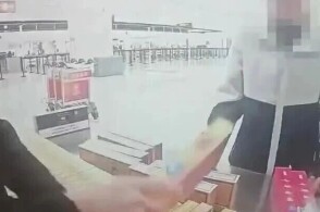 近日西安咸阳机场海关在对入境旅客行李物品进行监管时发现连续多名选择...