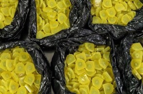 近日沙头角海关在沙头角边境特别管理区查获进境旅客利用电动自行车藏匿...